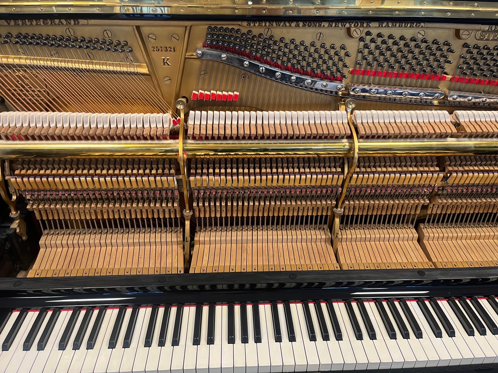 Steinway & Sons model K